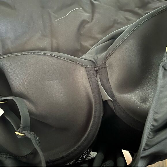 Miraclesuit Razzle Dazzle Twist Front Underwire Swimsuit in Black, Sz 16 NWOT - Picture 7 of 8